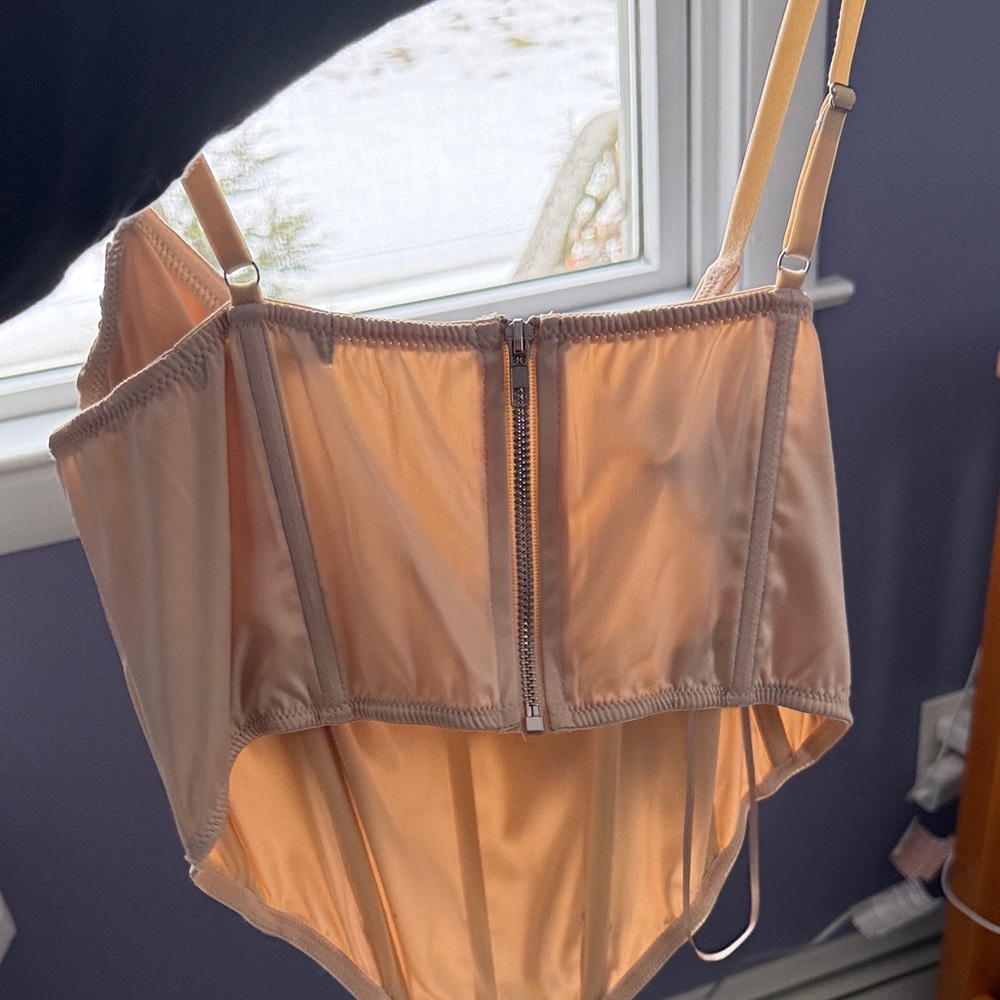 Urban Outfitters Champagne Satin Bustier - Picture 3 of 3